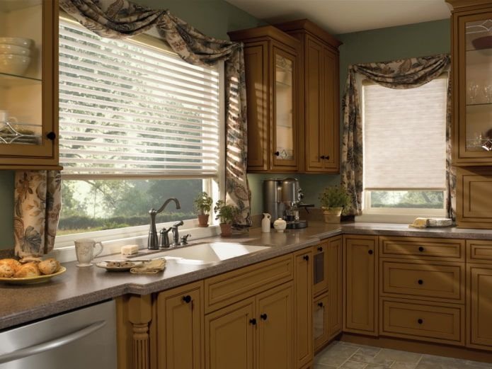 kitchen blinds Dubai